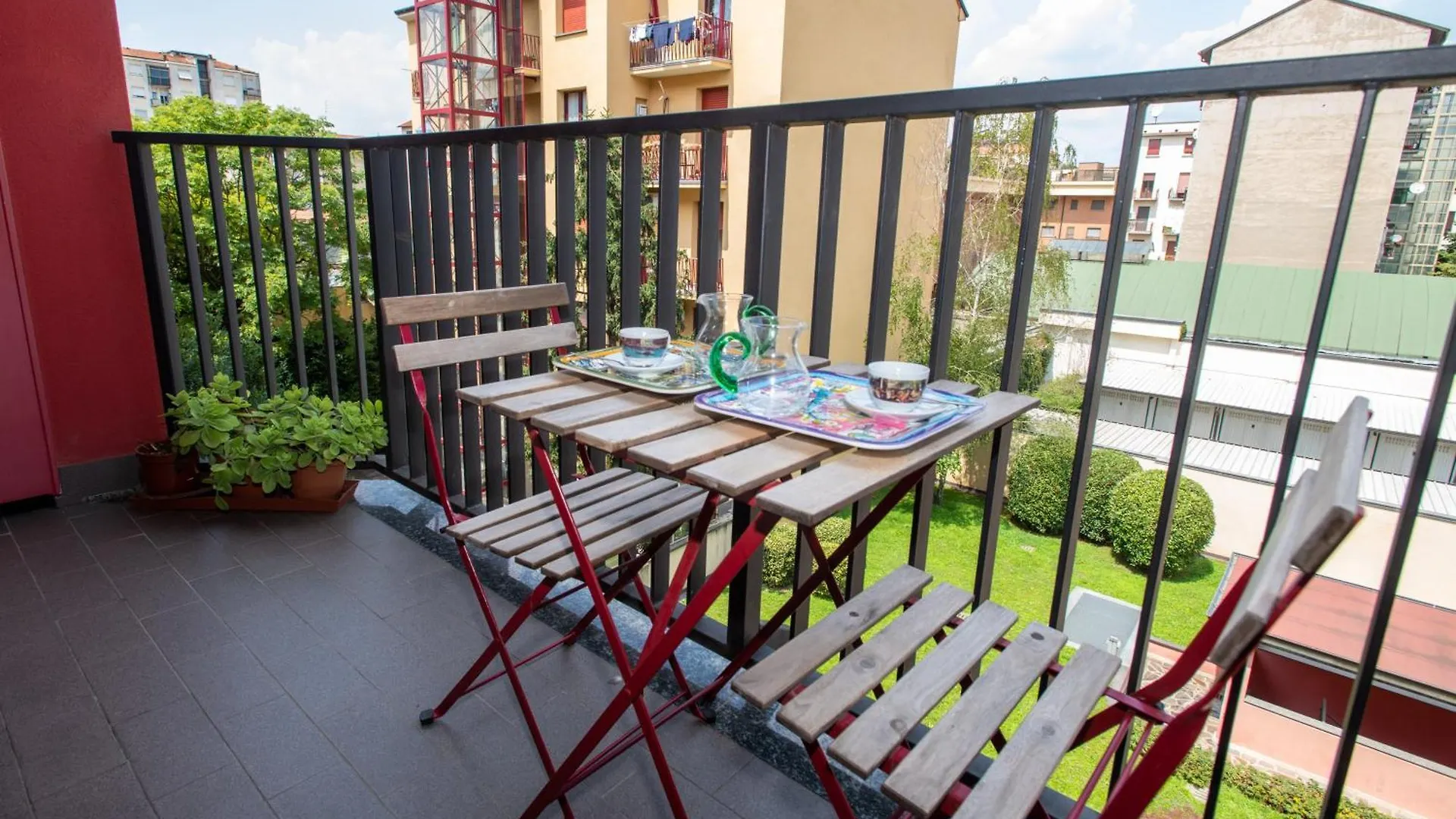 10 Minutes Duomo-Elegant Apt Milan Apartment