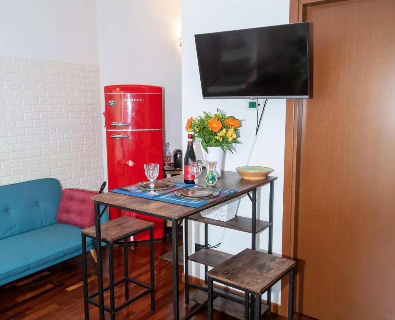 10 Minutes Duomo-Elegant Apt Milan Apartment
