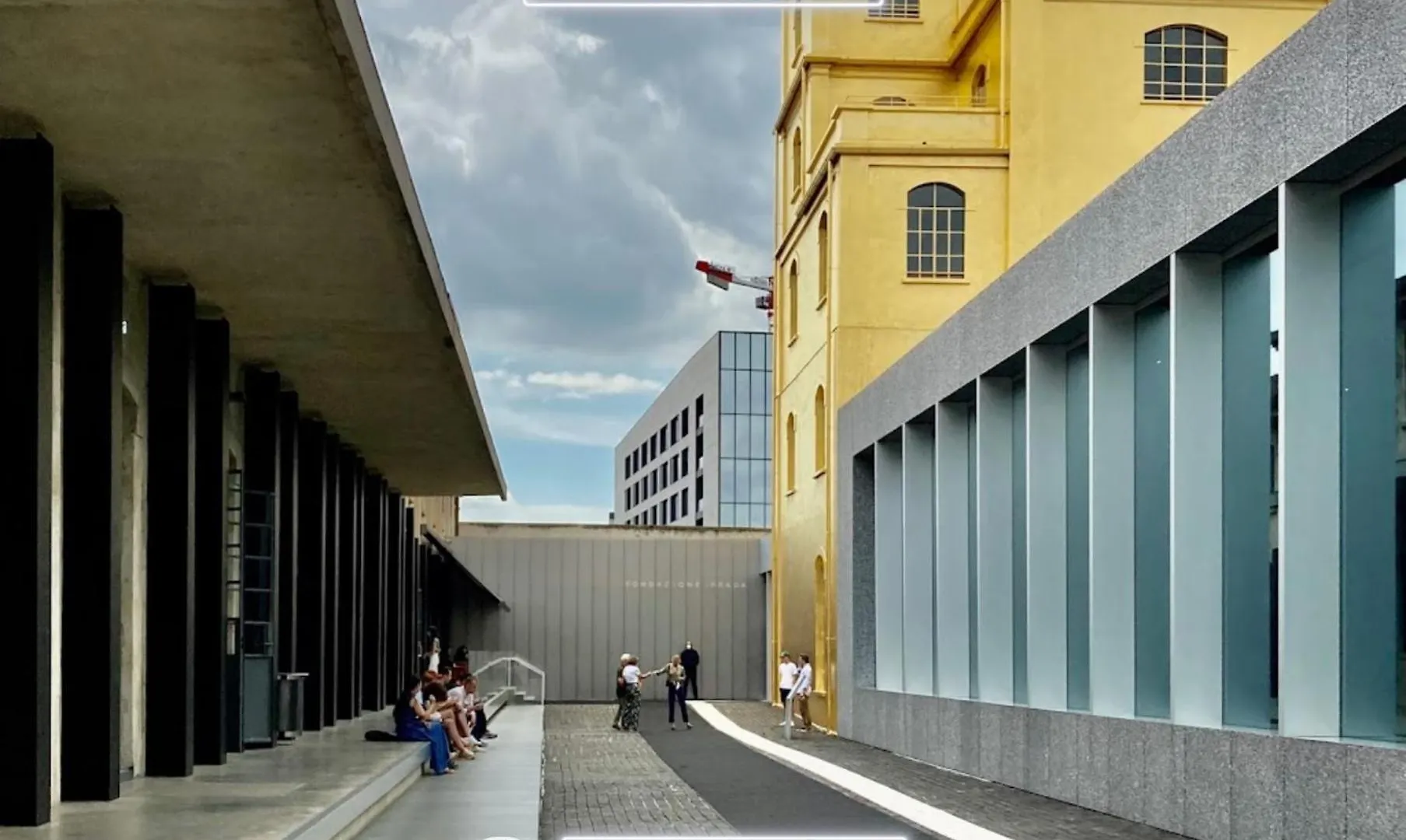 10 Minutes Duomo-Elegant Apt Milánó