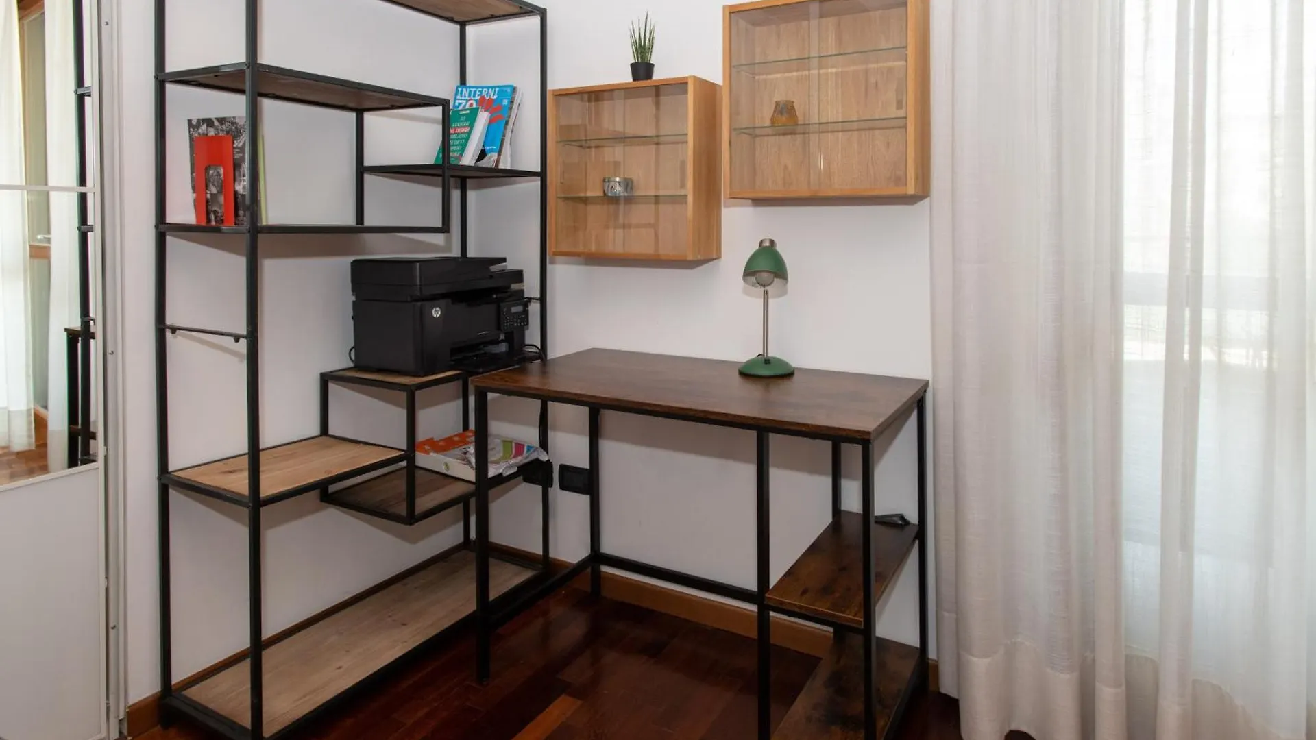 10 Minutes Duomo-Elegant Apt Milánó